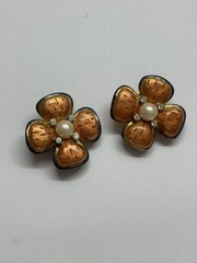 CAROLEE Vintage Luxury Floral Clip On Enamel Rosette Earrings