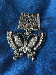 Vintage Slide Open Work Silvertone Butterfly Rhinestone Charm Scarf Pendant 2.5″
