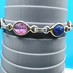 Vintage Egyptian Revival Scarab Bracelet Safety Chain Acrylic Silver Tone 7.25″