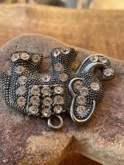 VTG rhinestone zinc alloy elephant pendant keychain charm Adorable 2 1/8L X 1.5T