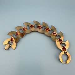 Vintage Art Deco Style Bracelet Gold Tone Fan Link 6.5″ Designer Signed
