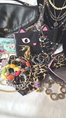 Grandma’s Estate; Jewelry, Trinkets, & Extra Fun Junk! Lot #89