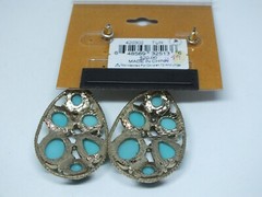 Beautiful pair Post Pierced Earrings Gold Tone Turquoise Cabochons Erica Lyons C