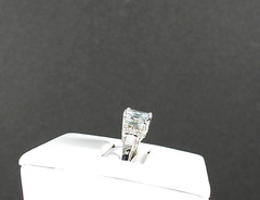 Estate 10K White Gold Blue Tuormaline Diamond Ring 3 Stone Jewelry Size 6.75
