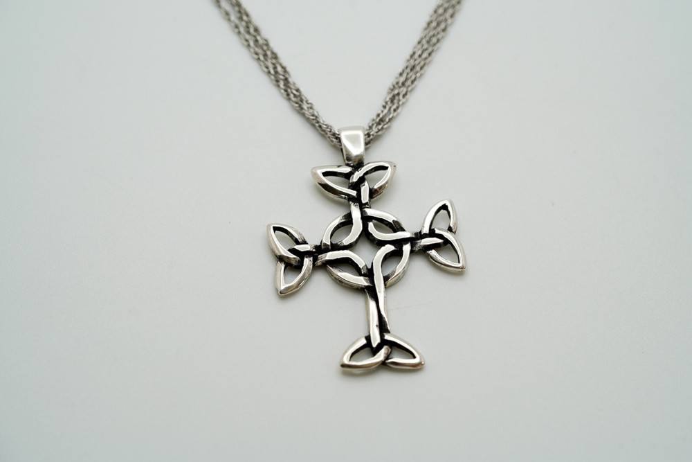 Vintage Sterling Silver Celtic Cross Pendant 4.5cm Necklace 15.5″
