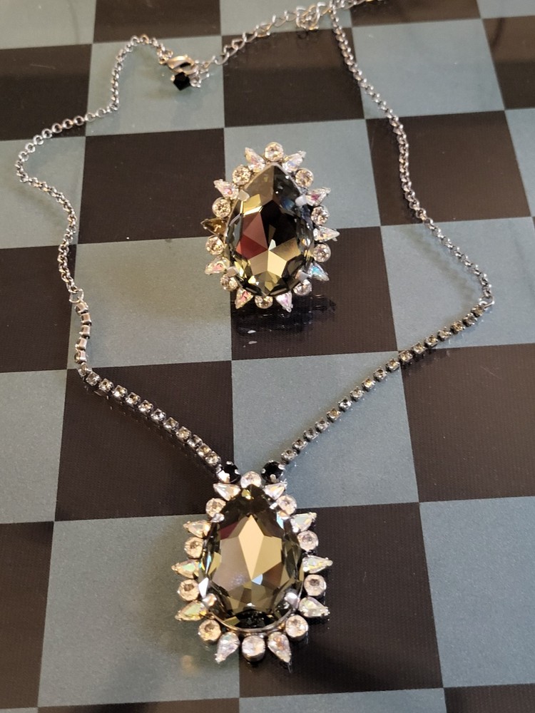 Vintage Sorrelli Smoky Gray Black Diamond Crystal Teardrop Necklace & Ring Set