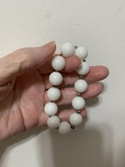Vintage Milk Glass Stretch Bracelet with A Smooth Glossy Texture ball Design 7”