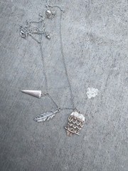 Vtg Silver Tone Articulated Owl Charm Pendant Necklace W Rhinestone Eyes