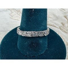 Retro Platinum 1.02 ctw Diamond Eternity Band Stacking Ring