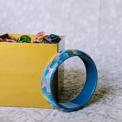 Blue Bangle Bracelet w Yellow Lavender and Silver Vintage Plastic Jewelry