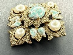 Vintage Sarah Coventry 1968 Remembrance Faux Turquoise Pearl Pendant Brooch Pin
