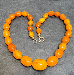 1930 Art Deco Natural Baltic Egg Yolk Amber Bead Beaded Necklace 18gr.