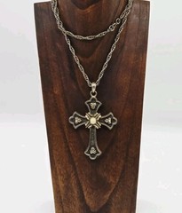 Sarah Coventry Cross Pendant Necklace 1974 Florentine Limited Ed Vintage 25 in