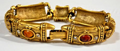 ETRUSCAN REVIVAL SPECTACULAR USA VTG. MATTE GOLD CABACHON ORNATE LINK BRACELET