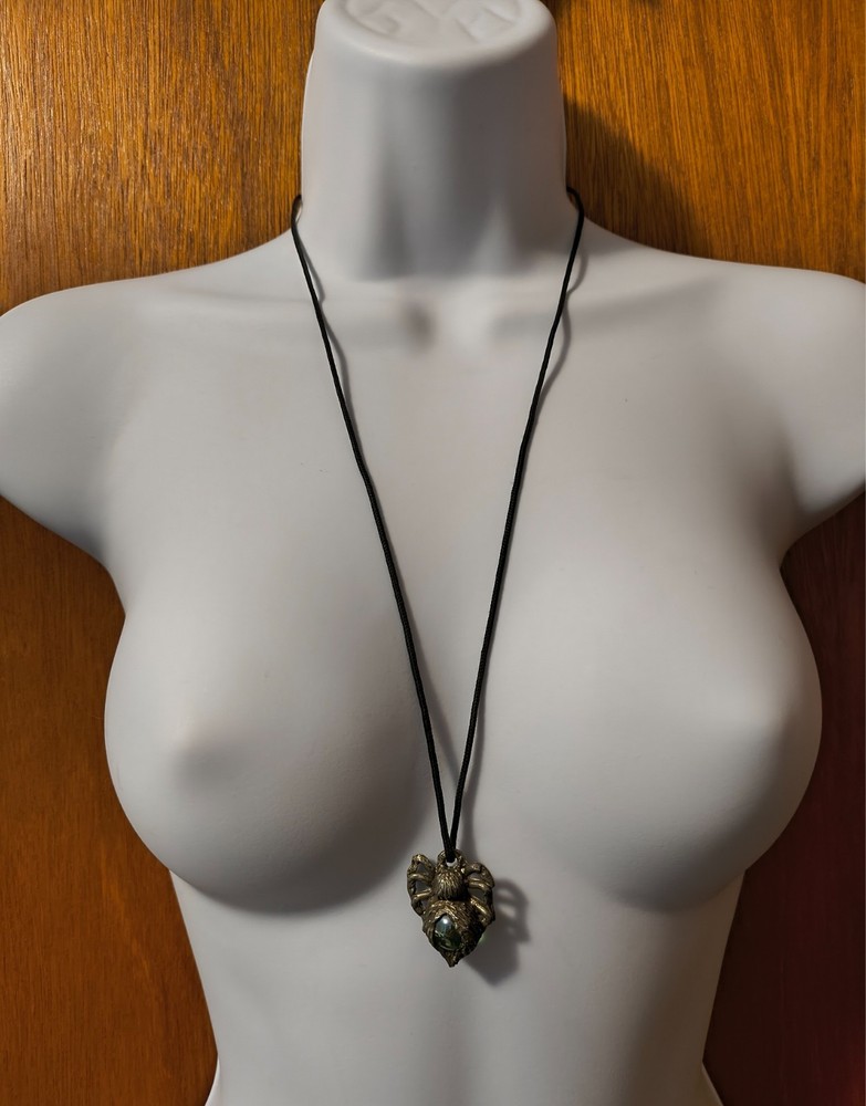 Vintage Pewter Spider Pendant Necklace corded green stone Gothic
