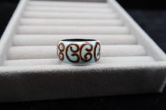 Vtg Enamel Over Acrylic Resin Ring Robin Egg Blue w/ Brown Swirl Accents Pretty