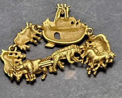 Vintage OAJC Noah’s Ark Bracelet & Brooch Set Gold Tone Animals Original America