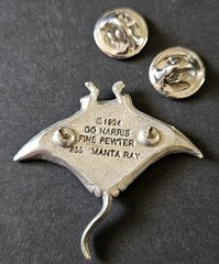 Manta Ray Fine Pewter Pin W/2 Push On Clasp By Jewelry Craftsman George Harris