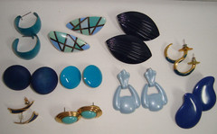 Lot of Vintage 1980’s 1990’s Pierced Earrings Women’s Jewelry Retro Blue