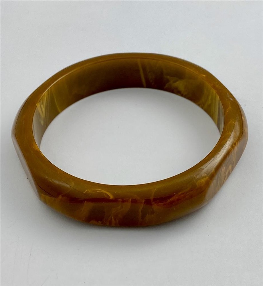 Vintage Bakelite Bangle Bracelet Faceted Octagon Marbled Root-Beer 8″ Inside
