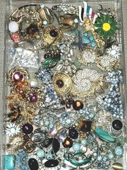 VTG Harvest Craft Repair Wear BEAUTIFUL Rhinestone Jewelry Repair High End Lot