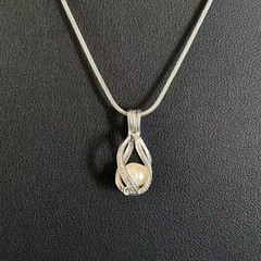 Vintage Silver Tone Pearl Cage Necklace Swirl Teardrop Pendant Snake Chain 16″