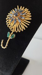Signed Weiss Rhinestone Flower Brooch Blue Green Crystal Gold Tone Vintage