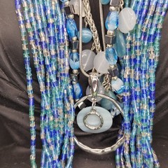 Lot 4 Necklaces Silver Tone Blues Beachy Glass Shells Beautiful Stackable 17-21″