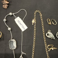 Large Lot Vintage Costume Jewelry Napier Monet Trifari Joan Rivers Heidi Klum ++