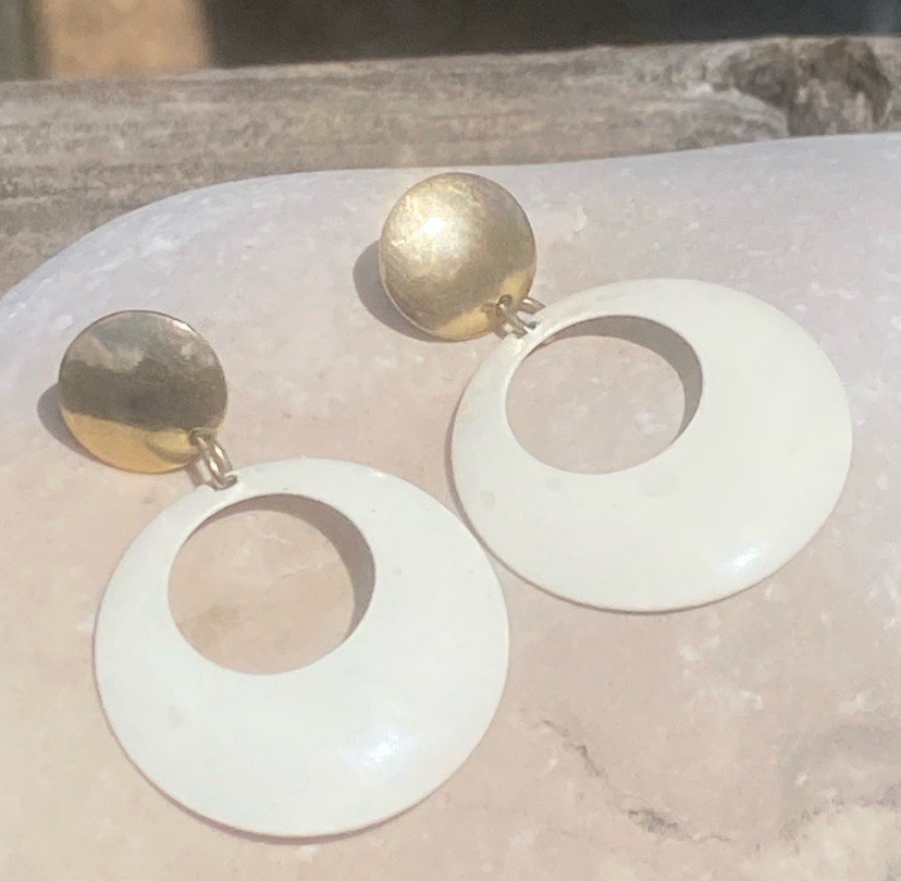True Vintage 80’s Gold and White circle Drop Hoop Statement Earrings