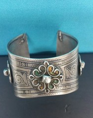 ANTIQUE STERLING SILVER HANDMADE CUFF BANGLE BRACELET WITH ENAMEL 51.5 Grams