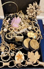 Vintage Estate Costume Jewelry Lot ! MONET, AVON and more!