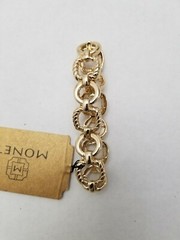 Vintage Gold Tone Bracelet (One Size Fits All)
