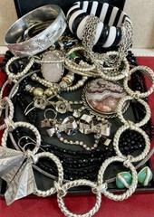 Vintage Estate Costume Jewelry Lot ! MONET, AVON and more!