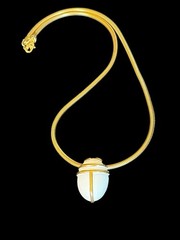 Vintage MONET White Enamel SCARAB Snake Chain SIGNED Gold Tone Necklace 14.5”