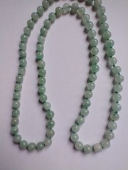 Vintage Imperial Green 8mm Jade Beaded 30″ Necklace 62g