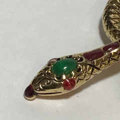 1985 Metropolitan Museum of Art MMA Gold Tone Snake Brooch Enamel Green Cabochon