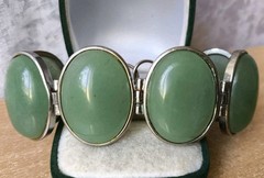 RARE Elegant Nephritis stone Vintage Jewelry Bracelet