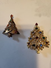Lot 2 ~ Vintage Eisenberg Christmas Tree Pin Lot Of 2