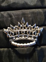 Vintage B David Crown Brooch Pin AB Multi-color Rhinestone Faux Pearl (L112)