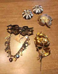 Vintage Jewelry Lot – Gold Tone And White – Brooches – Owl Necklace – Marked