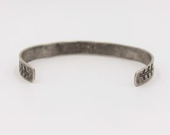 Vintage Old Pawn Navajo Sterling Silver Turquoise Cuff Bracelet Arrow Motif, 6¼”