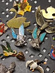 Lot Of Bird Themed Pins Bird Pin Lot MDTAR