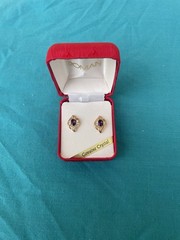 Vtg Roman Rhinestone Faux Amethyst Crystal Earrings In Box New Gold Tone 70s