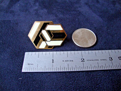 Vintage Retro Hexagrams Cloisonne White & Black Enamel Gold Tone Scarf Clip