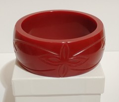 Chunky Burgundy Red Bangle Bracelet Carved Molded Modernist Resin Flowers
