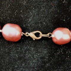 Vintage Retro 1960s 1950s Chunky Faux Pearl Necklace Purple Lavender Lilac