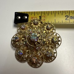 Vintage Gold Tone Round Floral Design Aurora Borealis Fashion Brooch 1.66 Inch
