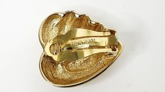Vintage Erwin Pearl Gold-Tone Sculpted Ribbed Heart Design Clip-On Earrings