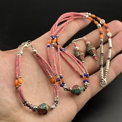 Combination Of Beautiful Colours To Make Set Of Necklace Earrings Bracelet